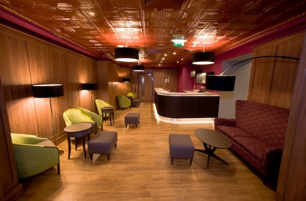 Relax in the bar at the Park Inn by Radisson Glasgow